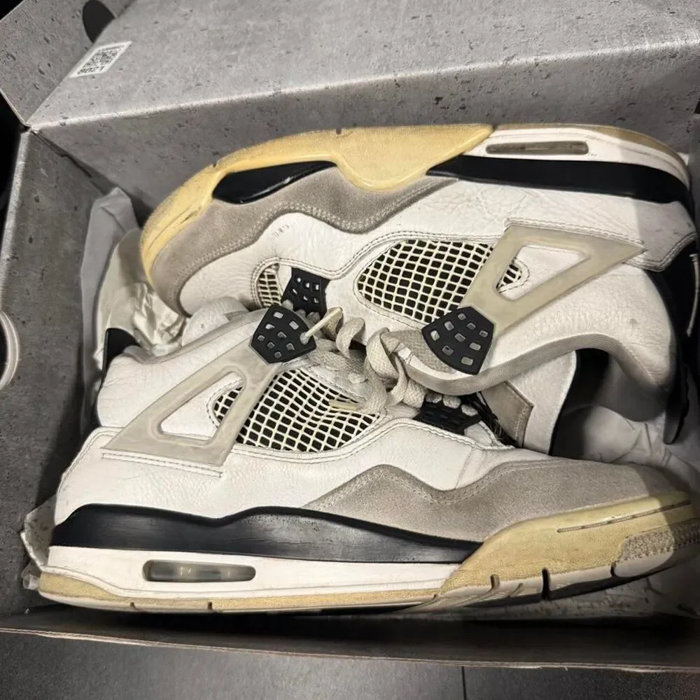Jordan Men's Grey and White Trainers